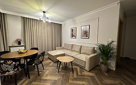 Apartament GB przy PCK 3 z bezpłatnym parkingiem by Gingerbread Apartments